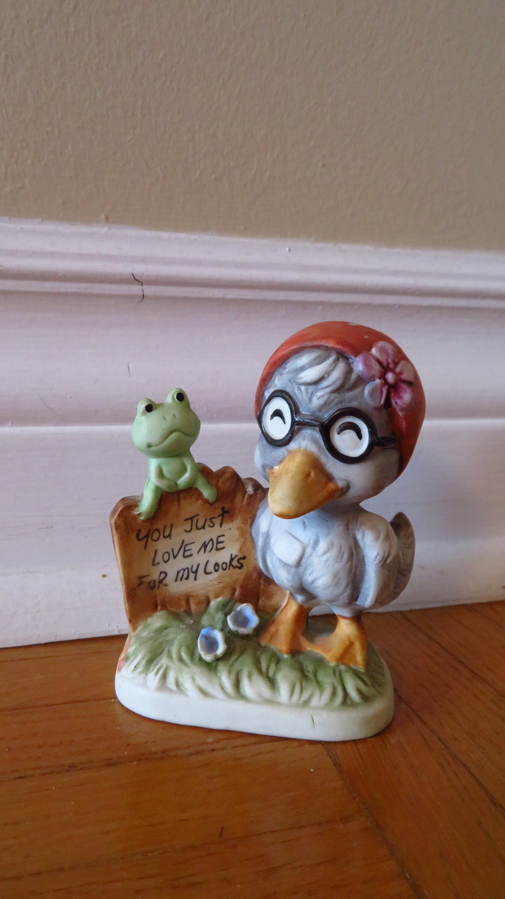 Vintage Frosch- und Entenfigur, Keramik, Biskuitporzellan.
