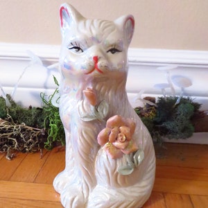 Vintage Iridescent Porcelain Cat Figurine: 80s Shabby Chic Decor