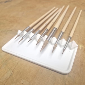 Watercolor Brush Rest, 3D Printed Paint Brush Holder, Desk Organizer Tray, Eco Friendly Artist Supply, Studio Accessory, Painter Art Gift