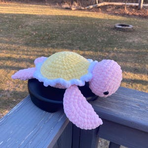 Crochet Daisy Turtle Plushie