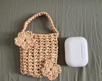 Handmade Woven Rattan Mini Bag for AirPods | Crochet AirPods Case Pouch | Cute Straw AirPods Bag with Flower | Eco-Friendly Small Purse Gift
