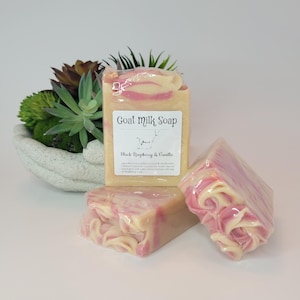 Goat Milk Soap Black Raspberry & Vanilla