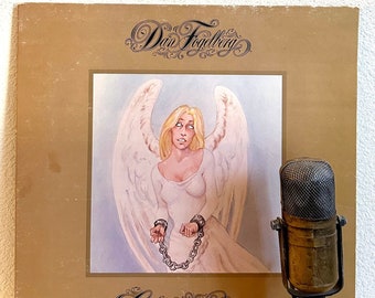 Vintage 1970's Music Vinyl Dan Fogelberg "Captured Angel" Record Album LP 70's Soft Rock and Roll Pop (1975 Full Moon w/"Old Tennessee")