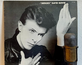 David Bowie "Heroes" Vinyl Album LP 1970s Classic Art Rock Experiment Berlin Hipster Trilogy Brian Eno Robert Fripp LP (1980 RCA re-issue)