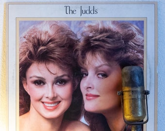 The Judds "Heartland" Vinyl Record Album LP 1980s Country Western Pop Crossover (1987 RCA w/"I Know Where I'm Going", "Don't Be Cruel")