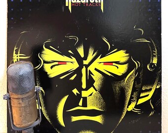 Nazareth "Hot Tracks (Best Of)" Vintage Vinyl ORIGINAL Record 1970's Classic Rock and Roll Scottish Hard Rock (1977 A&M w/"Hair Of The Dog")