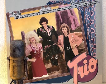 Dolly Parton, Linda Ronstadt & Emmylou Harris Vinyl "Trio" Record Album 1980s Country Pop LP (1987 WB w/"To Know Him Is To Love Him")