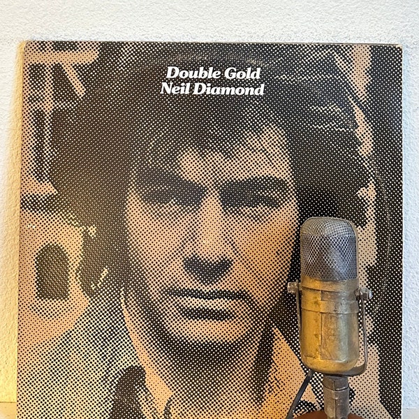 Neil Diamond "Double Gold" Vintage Vinyl Record 2LP Album Compilation 1960's Music Pop Soft Rock and Roll (1970's Bang w/"I'm A Believer")