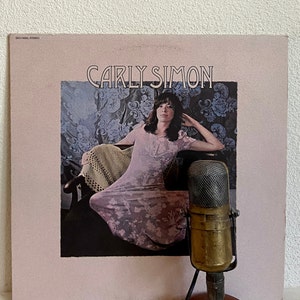 70&#39;s Music &quot;Carly Simon&quot; Debut LP Vintage Vinyl Record Album 1970&#39;s Folk Rock Pop Love Songs Music (1971 Elektra)