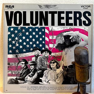 Jefferson Airplane &quot;Volunteers&quot; Classic Rock Vinyl Record Album 60&#39;s Rock and Roll Grace Slick (1975 RCA Reissue w/&quot;We Can Be Together&quot;)