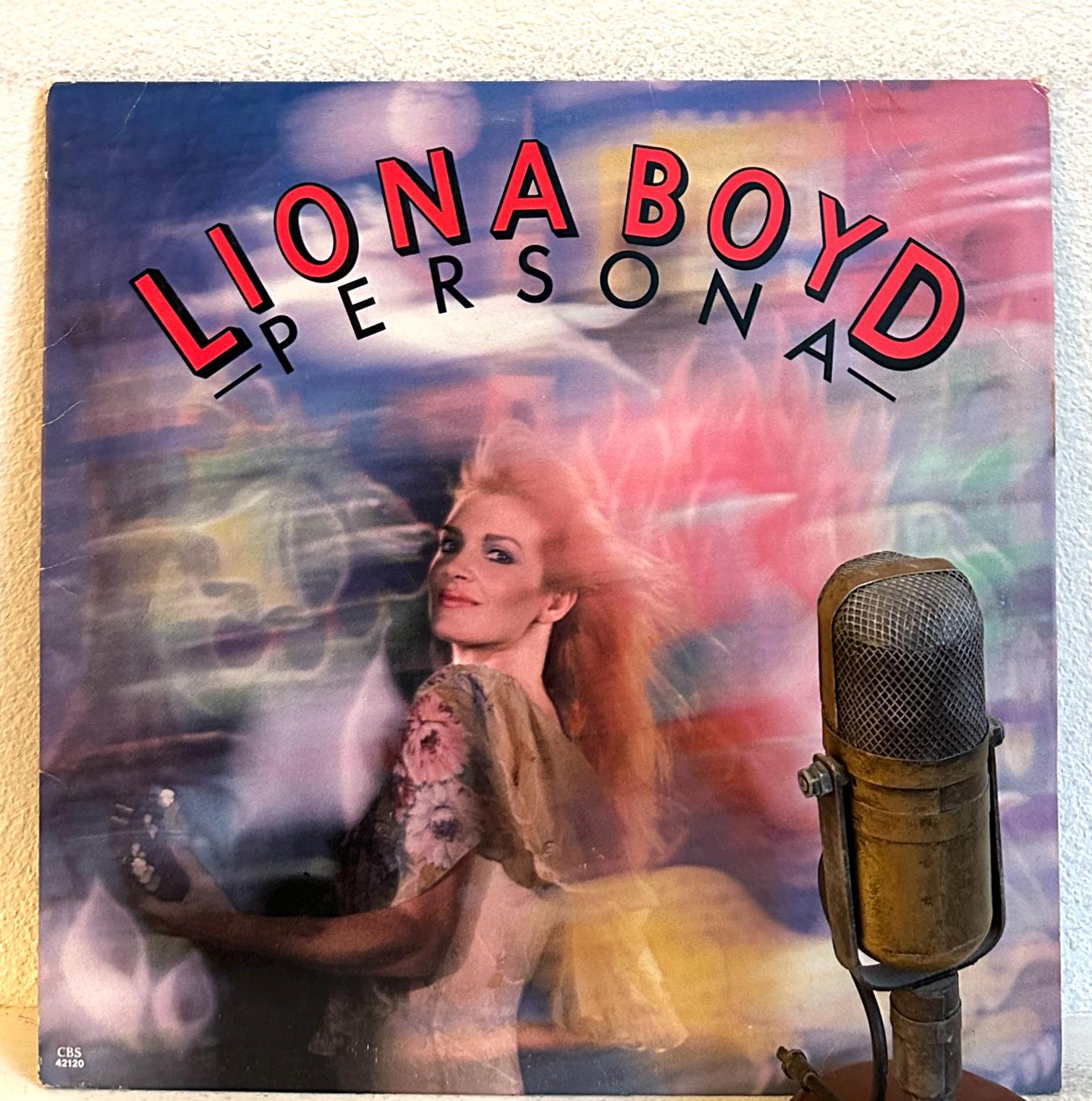 Liona Boyd "Personal" (with Pink Floyd guitarist David Gilmour and Eric Clapton guest) Vinyl Record 1980s Classical Music Guitar (1986 Cbs)