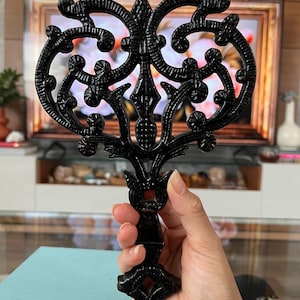 Wilton Cast Iron Trivet