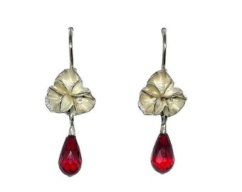 Elegant silver flower earrings with garnet red faceted zirconia drops floral shape noble and romantic