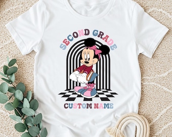 Anpassad Minnie Mouse andra klass-tröja, Disney-examen-tröja