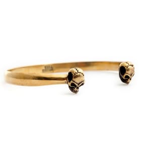 TWIN SKULL Guardian Tiny Skulls Bangle