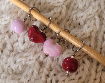 Stitch Markers  Valentine  Glass Hearts Gnomes