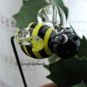 Bumble Bee Spring Garden Art Sun Catcher Plant Stake Lamp Work Glass Bumble Bee image 4