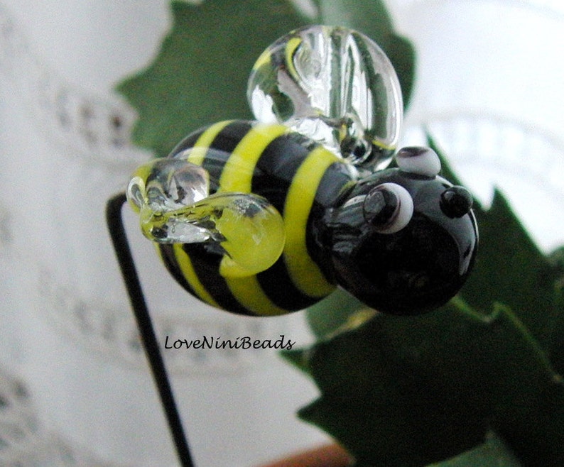 Bumble Bee Spring Garden Art Sun Catcher Plant Stake Lamp Work Glass Bumble Bee image 4