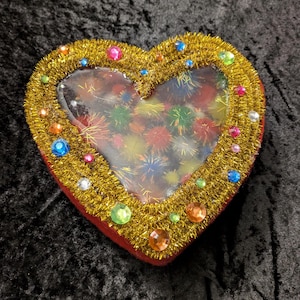 Gold Pom Pom Resin Heart