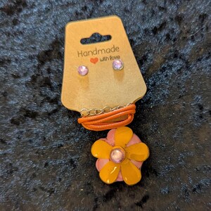 Small Pink And Orange Flower Resin Necklace And Earrings