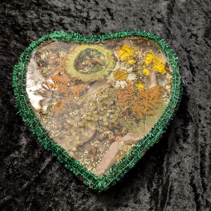 Standing Floral Resin Heart