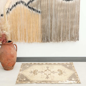 2x3 Rug, 2x3 Beige Brown Rug, 2x3 Vintage Rug, Small Rug, Home Decore Rug, Bahtroom Rug, Kitchen Rug, Rugged Doormat,Mini Rugs, 1.8x3.3 feet