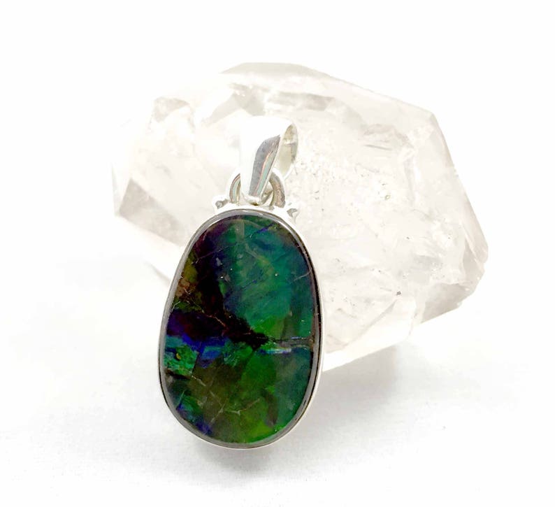 Ammolite Pendant