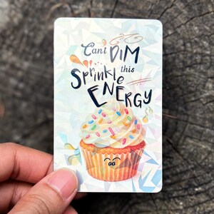 Sticker personnalisé imperméable et laminé Sprinkle Energy, Sticker skin carte, idéal pour les bouteilles, les ordinateurs portables, les cadeaux