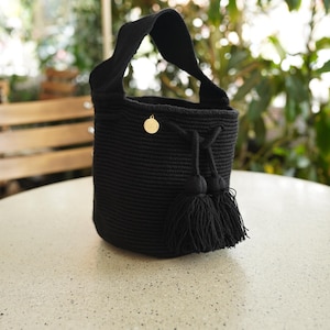Sac Wayuu Siawaa – Petit Format | Artisanat Ancestral | Tissée à la main pour des indigènes Wayuu de Guajira, Colombie | Coton traditionnel