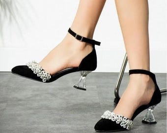 Zapatos de novia con detalles florales, cómodos, con tacón acampanado transparente de 7 cm, correa al tobillo y punta afilada.