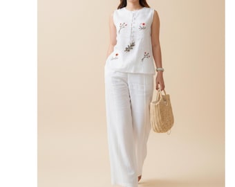 White Linen 2 Piece Set, Chinese Style Embroidered Vest and Wide Leg Pants, Elegant Floral Co-ord Outfit, Breathable Summer Loungewear, Gift