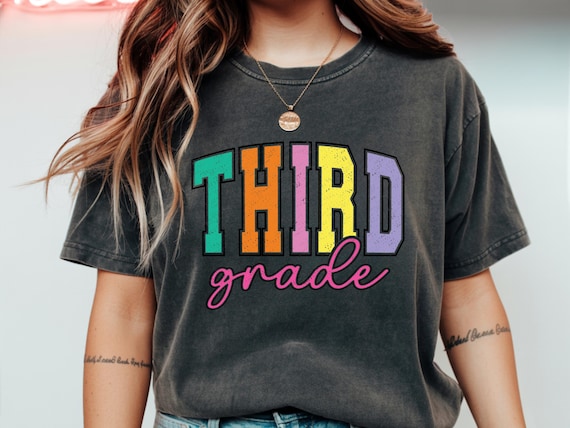 Coquette Bow Third Grade Teacher Shirt - Comfort Colors Elementary School Tee