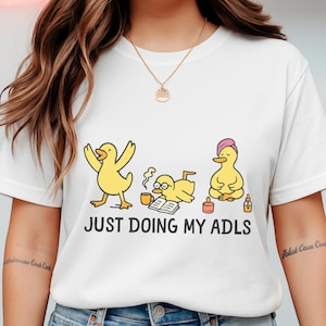 Funny Lazy Duck T-shirt: T-shirt met zelfzorghumor voor dierenliefhebbers