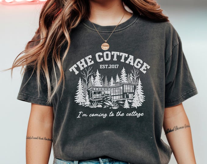 The Cottage Est. 2017 I'm Coming to the Cottage T-Shirt