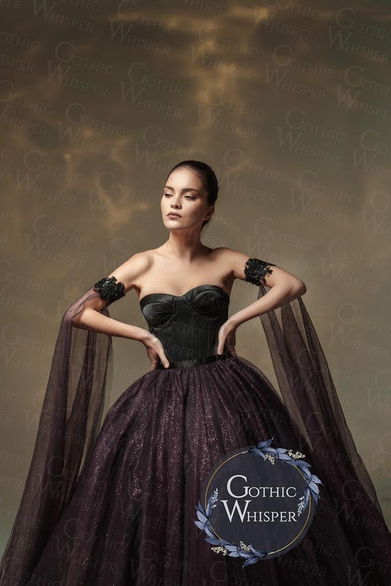 Gothic Plum Tulle Ball Gown,Black Corset Fantasy Dress,Dark Fairy Witch Formal Gown,Alternative Bride Ball Gown,Romantic Gothic Tulle Dress
