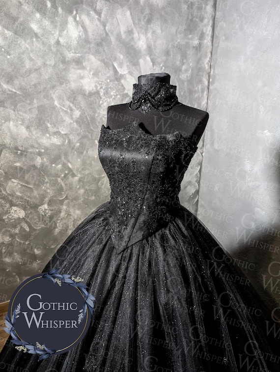 victorian gothic black wedding dresses Shaker Solid Wood 6-Drawer Dresser Grain Wood Furniture Color: Natural