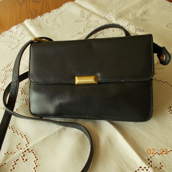Vintage Navy Leather Handbag