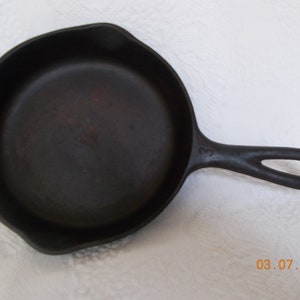 Wagner Ware Cast Iron Skillet