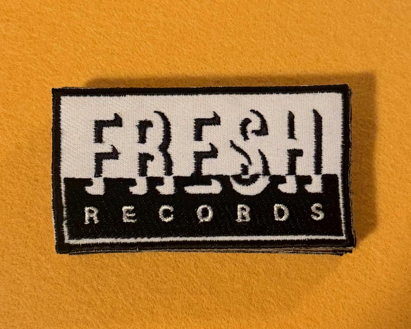 Fresh Records パッチ - ブラック & ホワイト - 刺繍 - オールド
