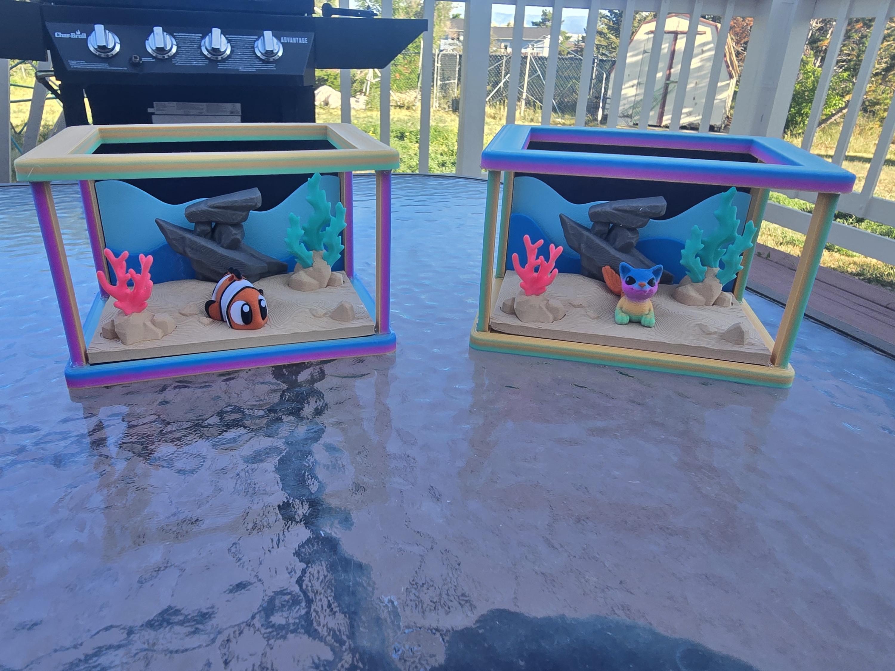 3D Printed Fish Tank With Toy Fish Set: Pretend Play Desk Decor - Etsy