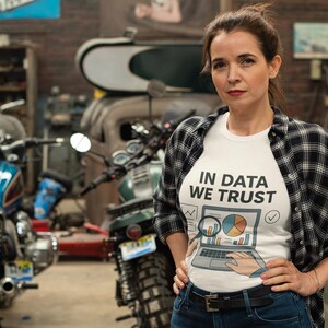 Camiseta "In Data We Trust" | Análise de Dados, Camiseta de Estatística