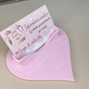 Porta Bigliettini da Visita a Cuore con Tag NFC - Personalizzabile con Logo o Nome - Idea Regalo per Negozio - Stampa 3D in PLA Eco-Friendly