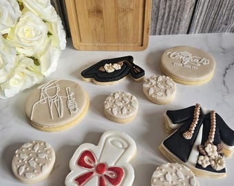 Fondant Graduation Biscuits  University College Gift, can be Personalised by changing flower colour