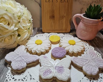Handmade Butterfly & Daisy Fondant Cookies (Set of 7)