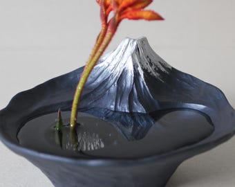 Mount Fuji Ikebana Vase – Japanese Flower Arrangement Vase –  Made in Japan