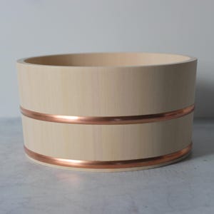 Hinoki Wooden Bucket | Made in Japan | Japanese Cypress Bath Bucket | Small & Large Sizes | Traditional Onsen Style | Copper Tag Finish