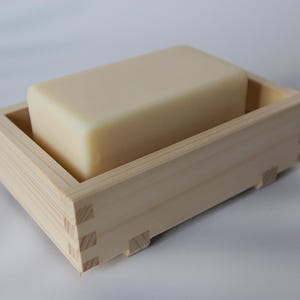 Hinoki Soap Dish | Japanese Cypress Soap Holder | Natural Wood Soap Tray | Eco-Friendly Bath Decor | Made in Japan