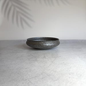 Black Kushime Shigaraki Ware Bowl | Japanese Rustic Pottery