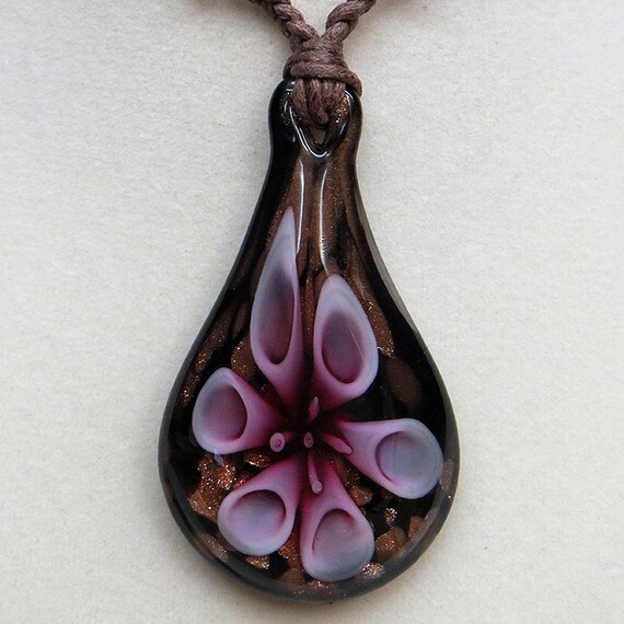 Items similar to Murano Floral Lampwork Glass Pendant Necklace with