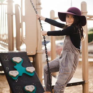 LOLA OVERALLS PDF Sewing Pattern & Tutorial (Sizes 4 to 12)